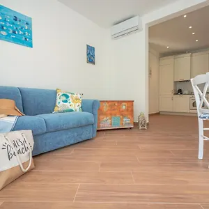  Apartment Blue Dolphin By Portofinohomes